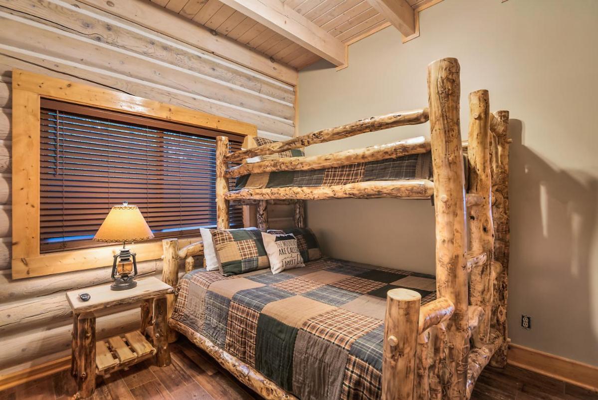 Tanglewood Mountain Lodge By Stony Brook Cabins 塞维尔维尔 外观 照片