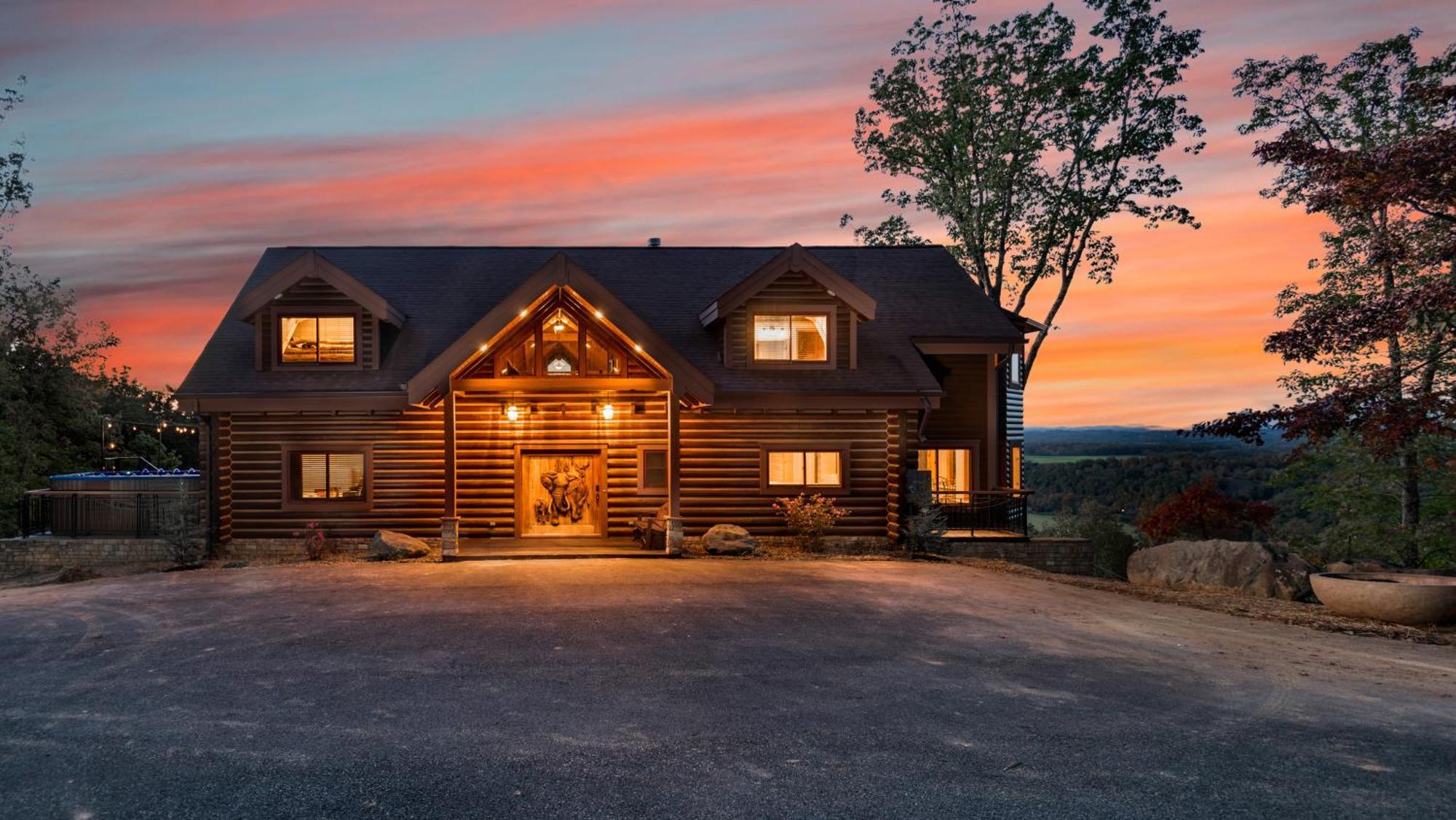 Tanglewood Mountain Lodge By Stony Brook Cabins 塞维尔维尔 外观 照片